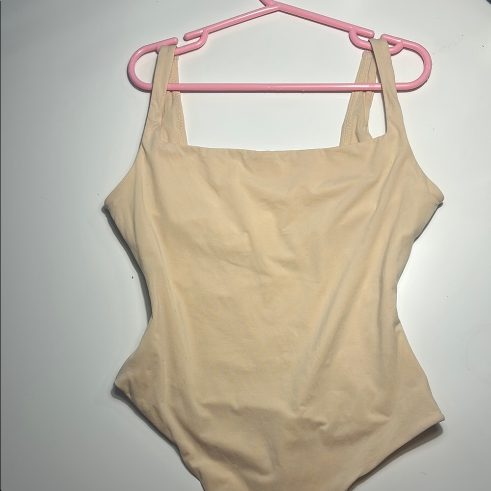 SKIMS THONG BODYSUIT SEAMLESS SIZE SMALL